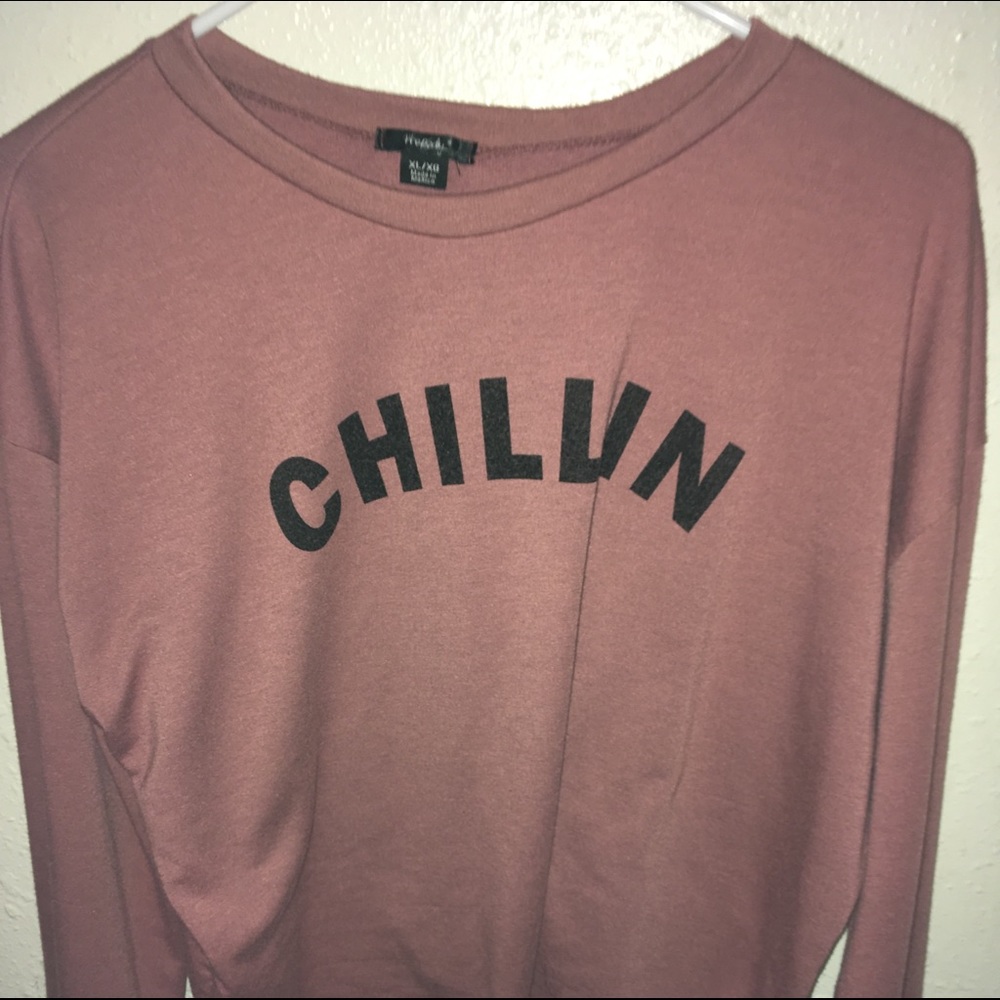 “CHILLIN” sweatshirt